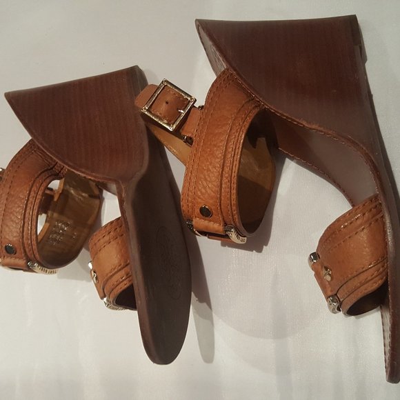 Tory Burch Wedge Sandals - Picture 4 of 8